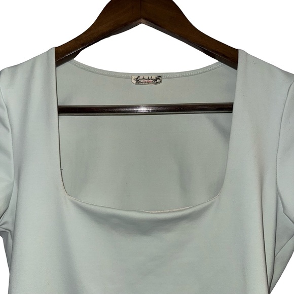 Free People Intimately Square Neck Short Sleeve Bodysuit Sage Green pistachio M - Picture 3 of 5